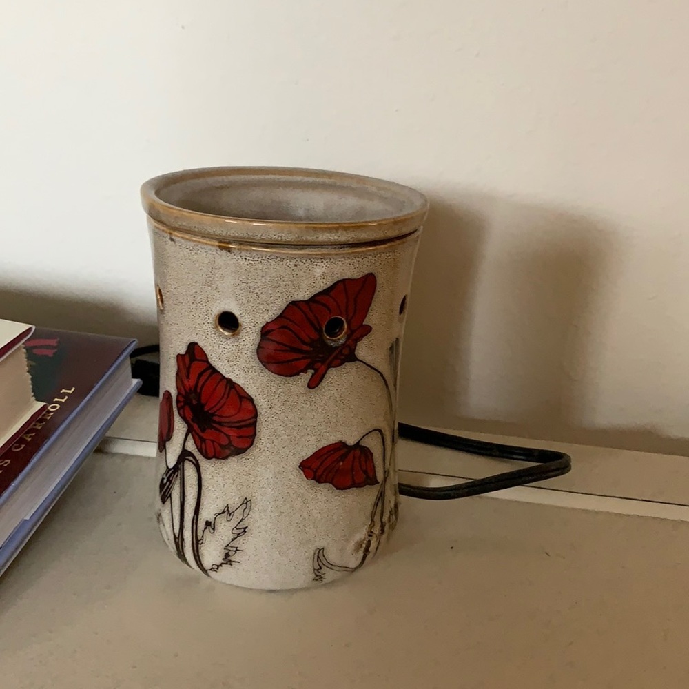 ‼️SOLD‼️Scentsy Candle Warmer
